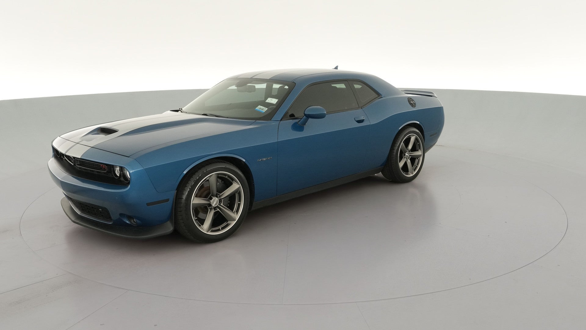 2022 Dodge Challenger vehicle photo