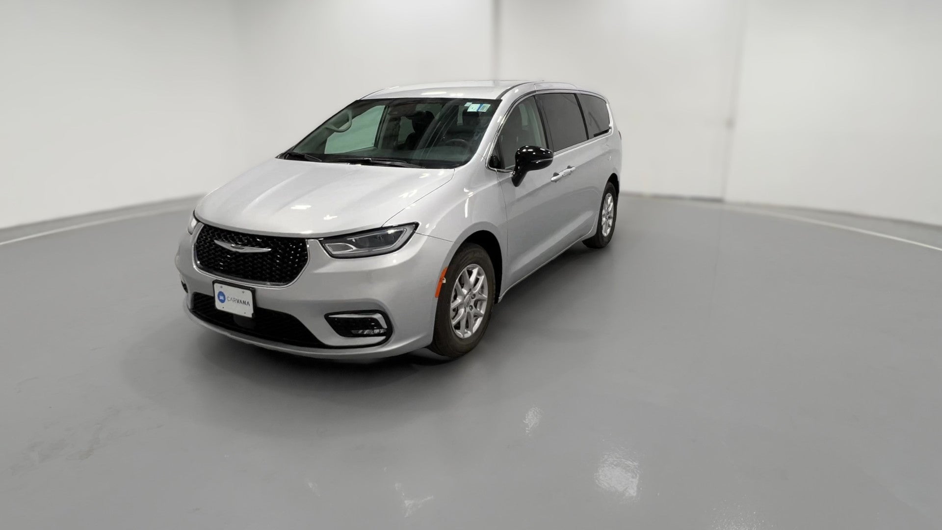 2024 Chrysler Pacifica vehicle photo