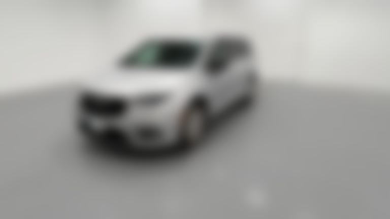2024 Chrysler Pacifica vehicle photo