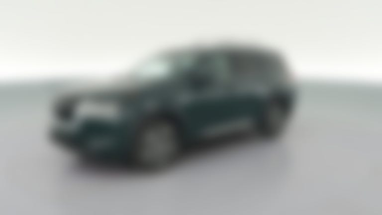 2025 Nissan Pathfinder vehicle photo