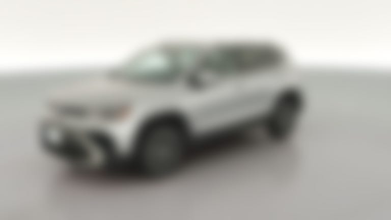 2025 Volkswagen Taos vehicle photo