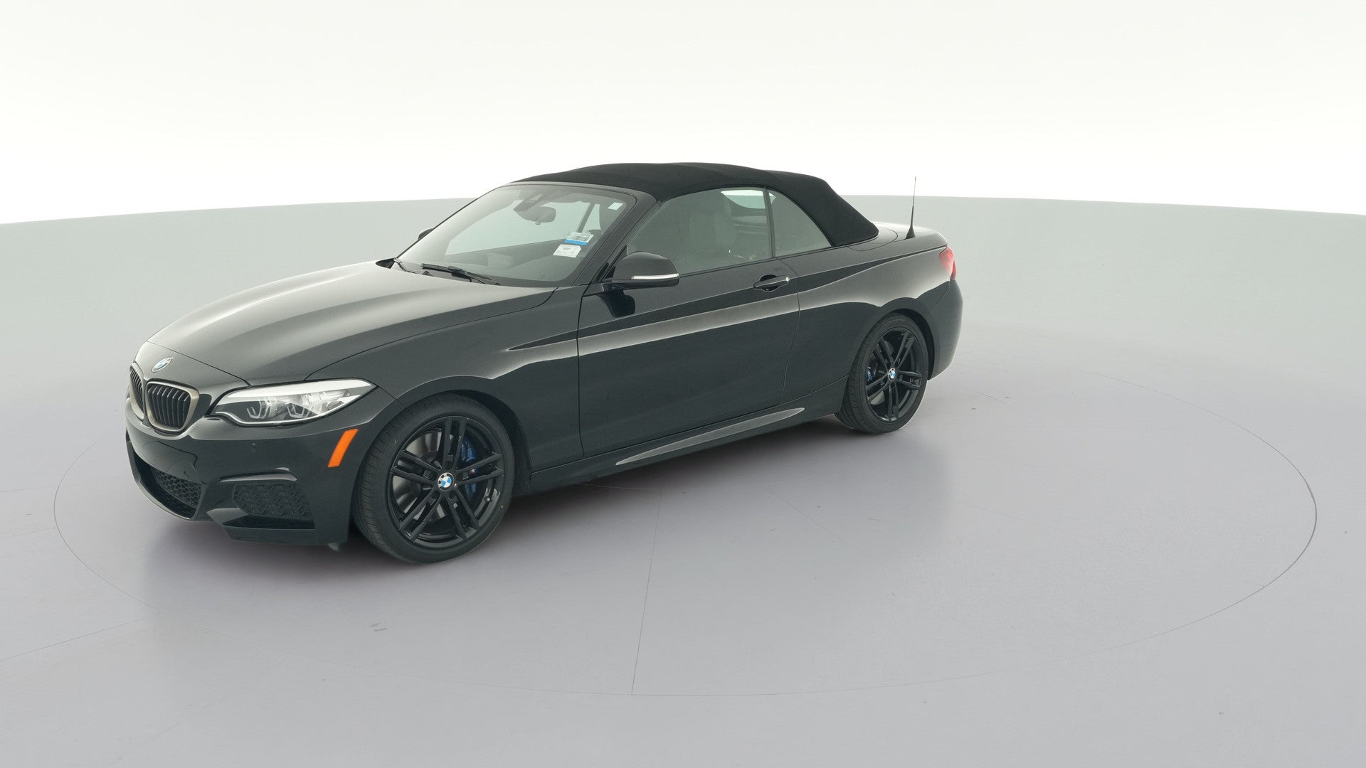 2020 BMW 2 Series vehicle photo