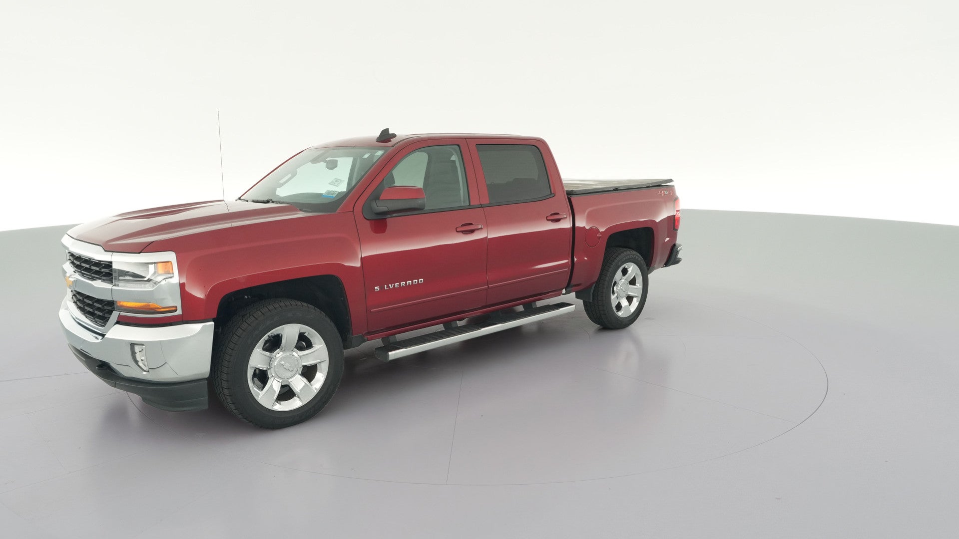 2018 Chevrolet Silverado 1500 Crew Cab vehicle photo