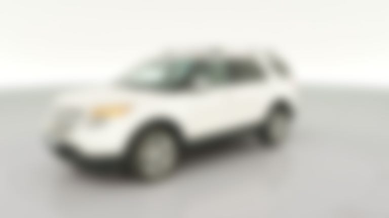 2015 Ford Explorer vehicle photo