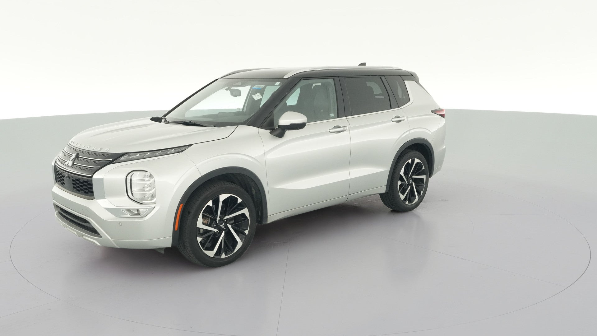2023 Mitsubishi Outlander vehicle photo