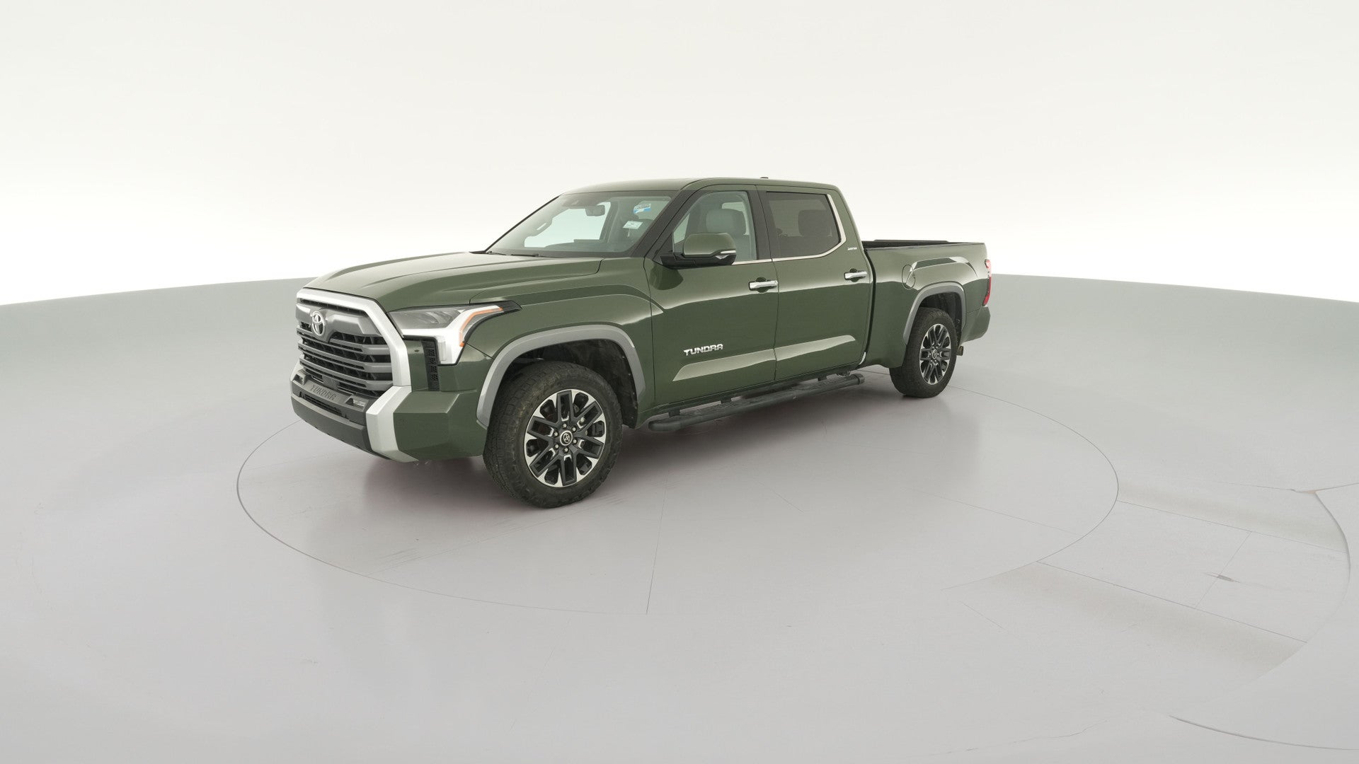 2022 Toyota Tundra CrewMax vehicle photo