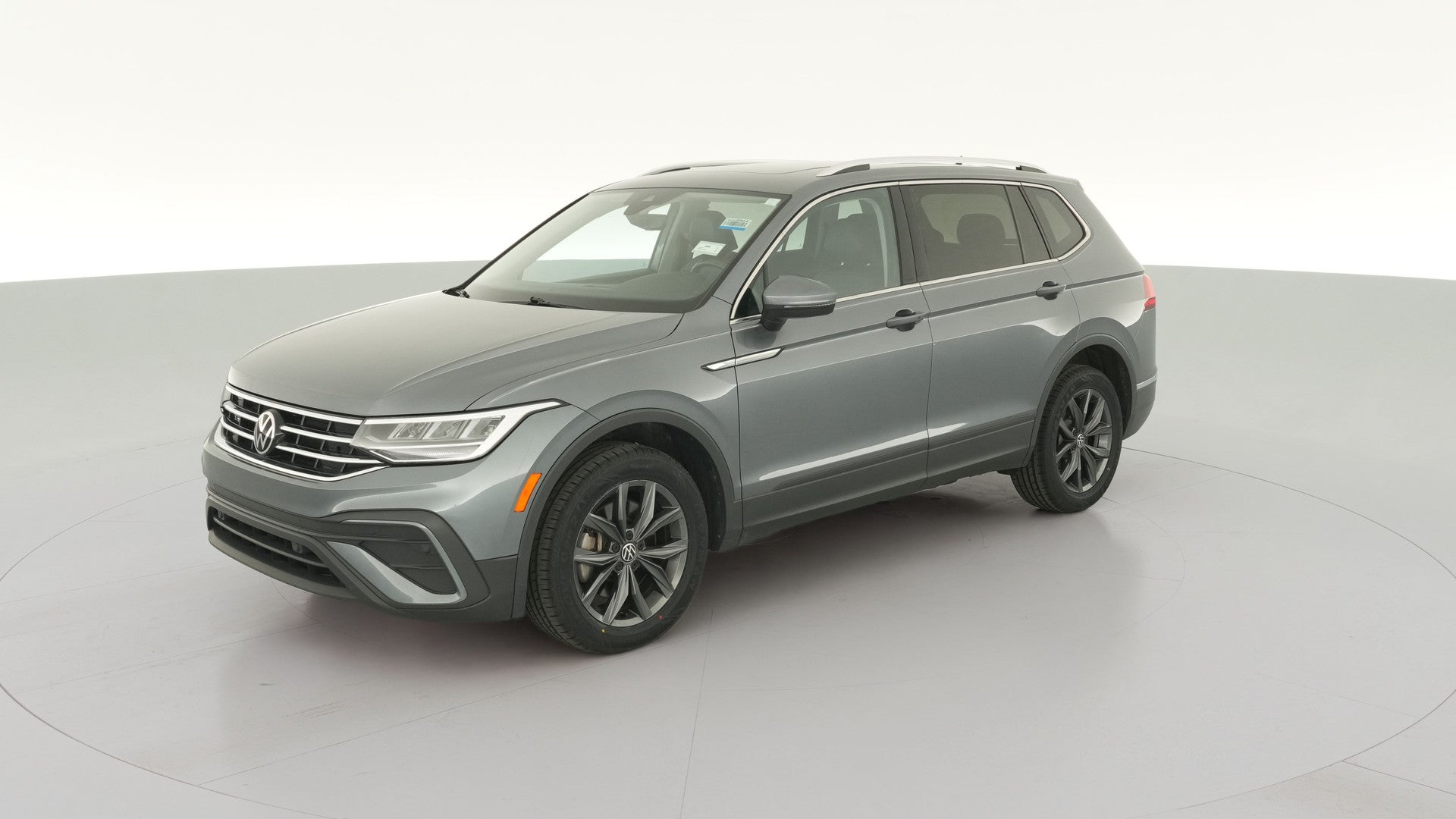 2022 Volkswagen Tiguan vehicle photo