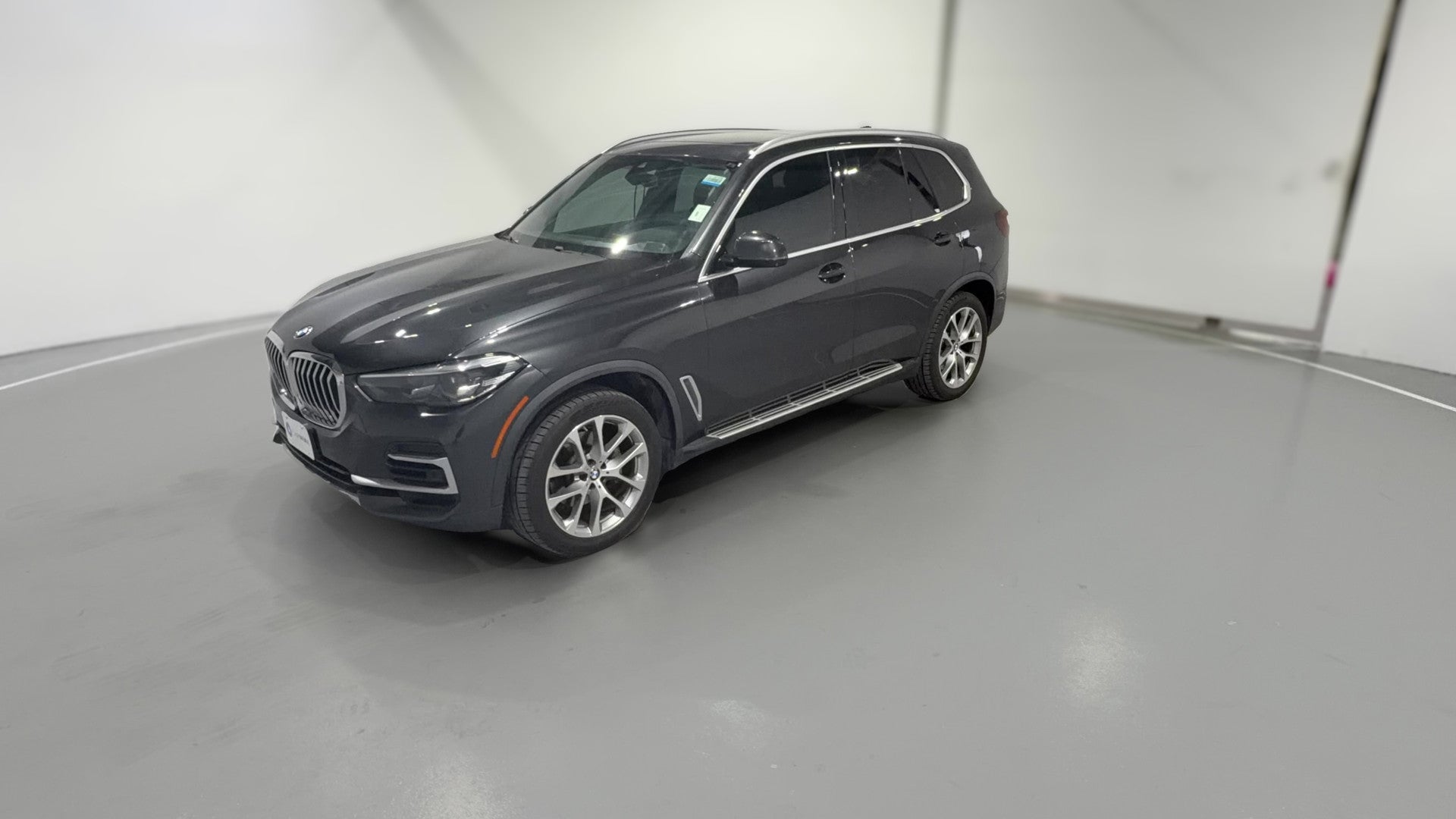 2022 BMW X5 vehicle photo