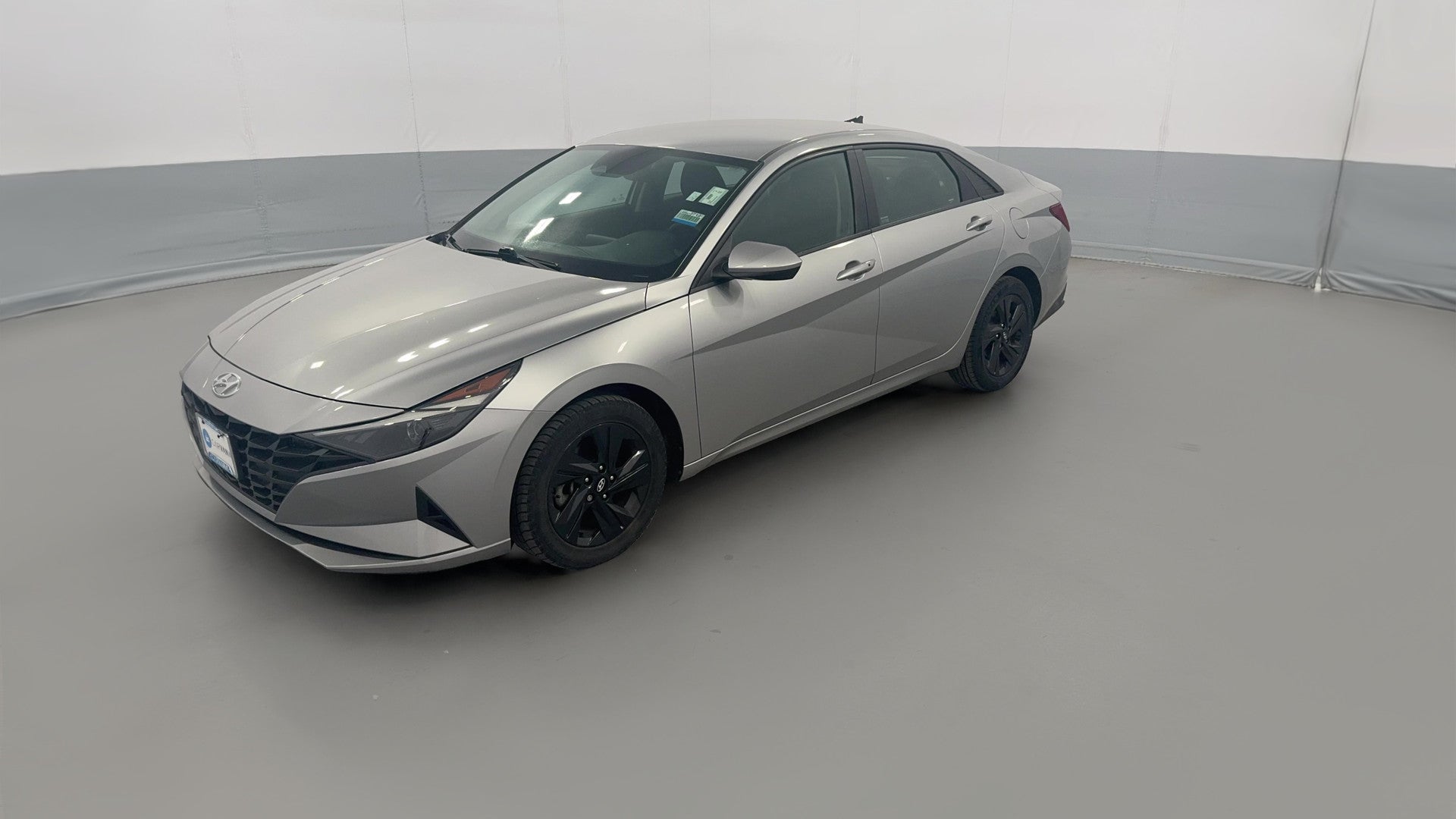 2022 Hyundai Elantra vehicle photo
