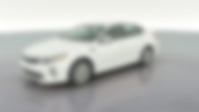 2018 Kia Optima vehicle photo
