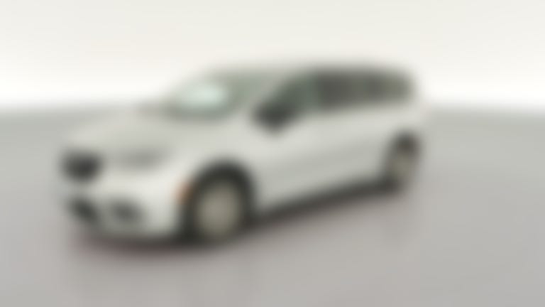 2024 Chrysler Pacifica vehicle photo