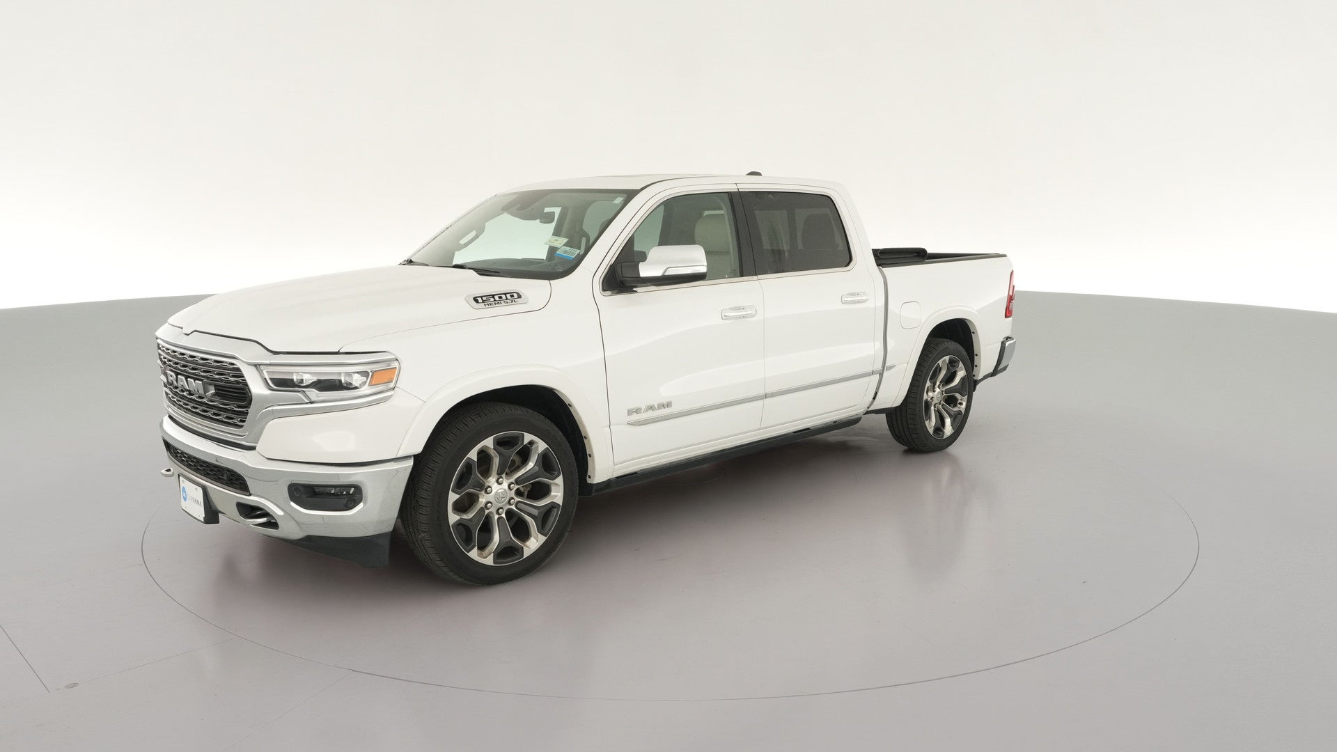 2019 Ram 1500 Crew Cab vehicle photo