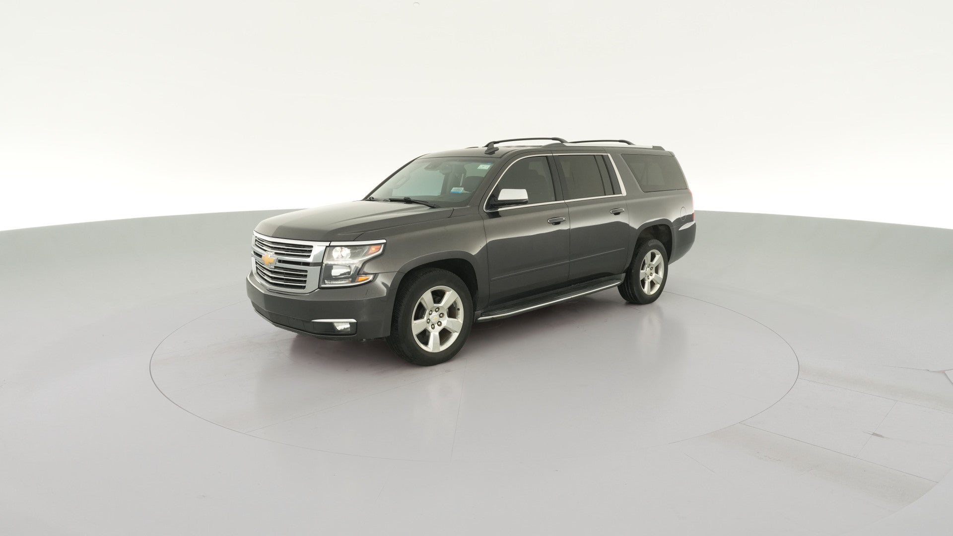 2016 Chevrolet Suburban vehicle photo