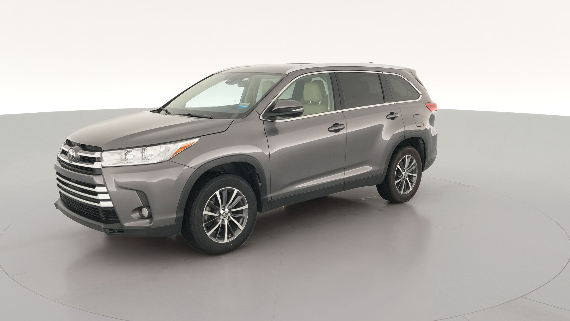 2019 Toyota Highlander vehicle photo