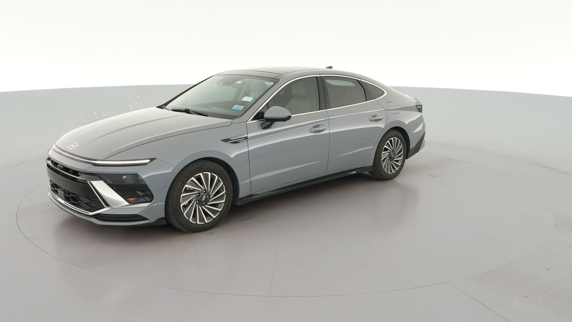 2024 Hyundai Sonata Hybrid vehicle photo