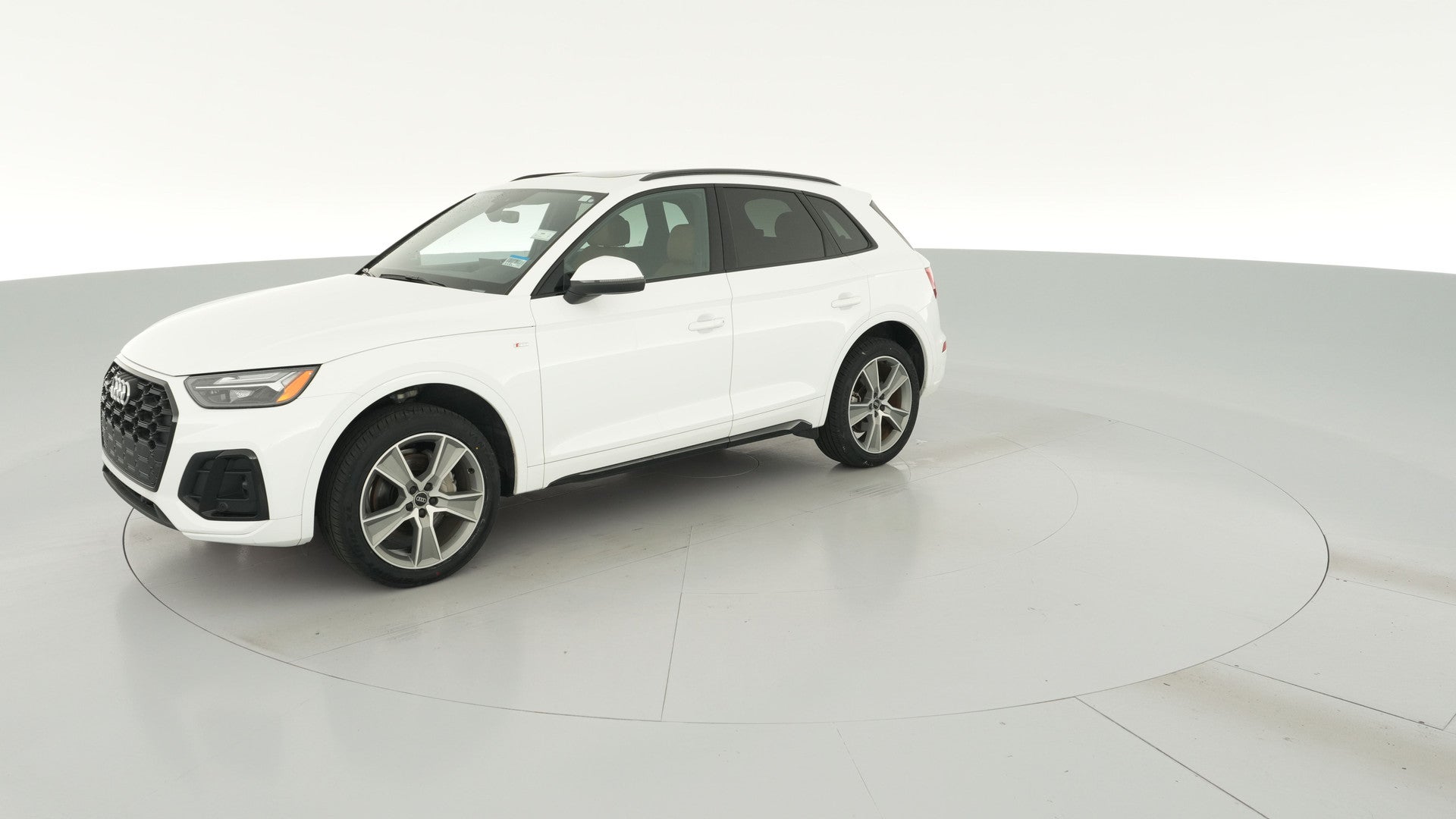 2025 Audi Q5 vehicle photo