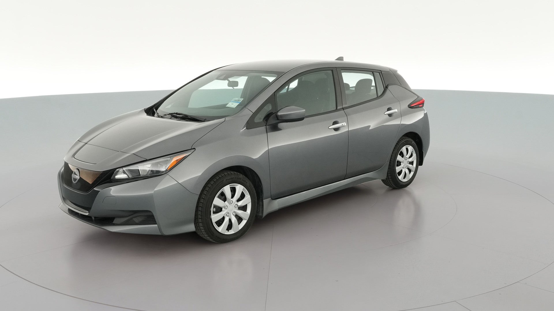 2025 Nissan LEAF vehicle photo