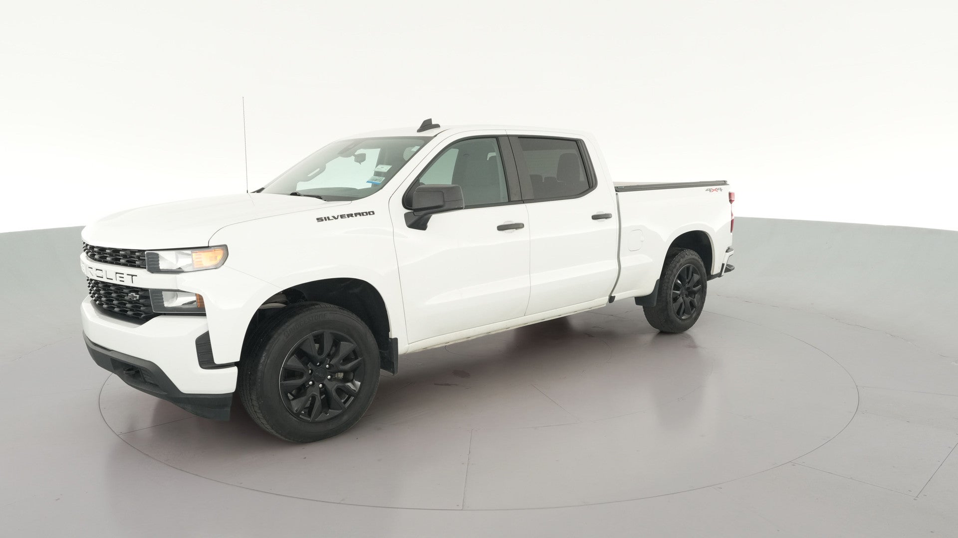2021 Chevrolet Silverado 1500 Crew Cab vehicle photo
