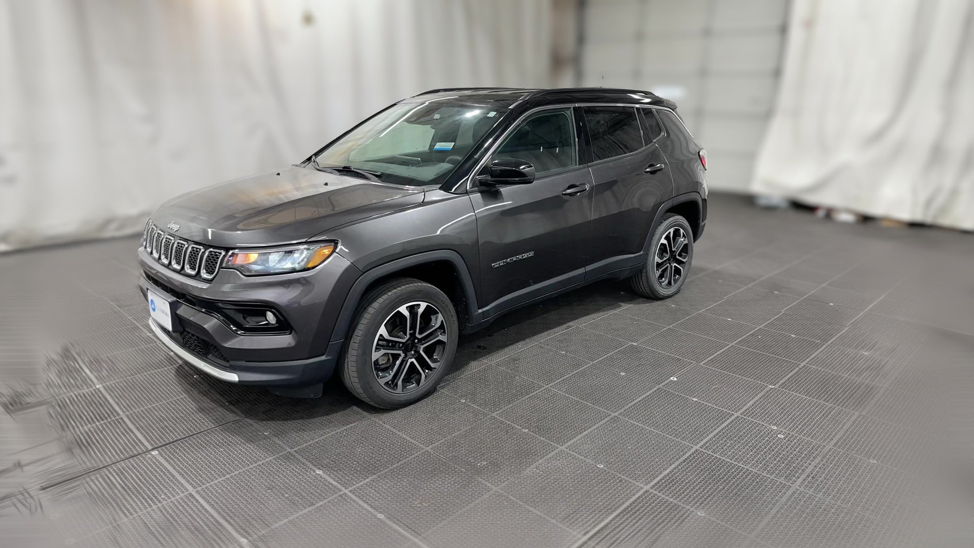 2023 Jeep Compass vehicle photo