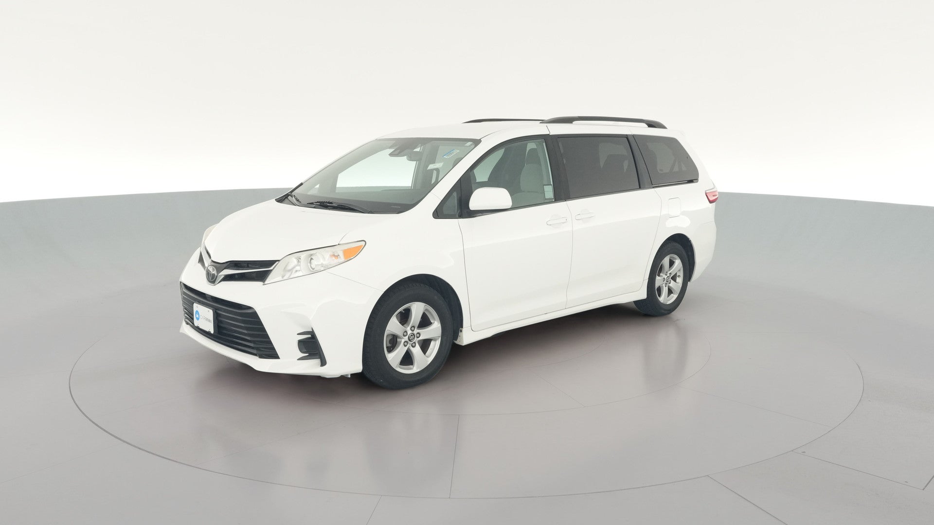 2019 Toyota Sienna vehicle photo