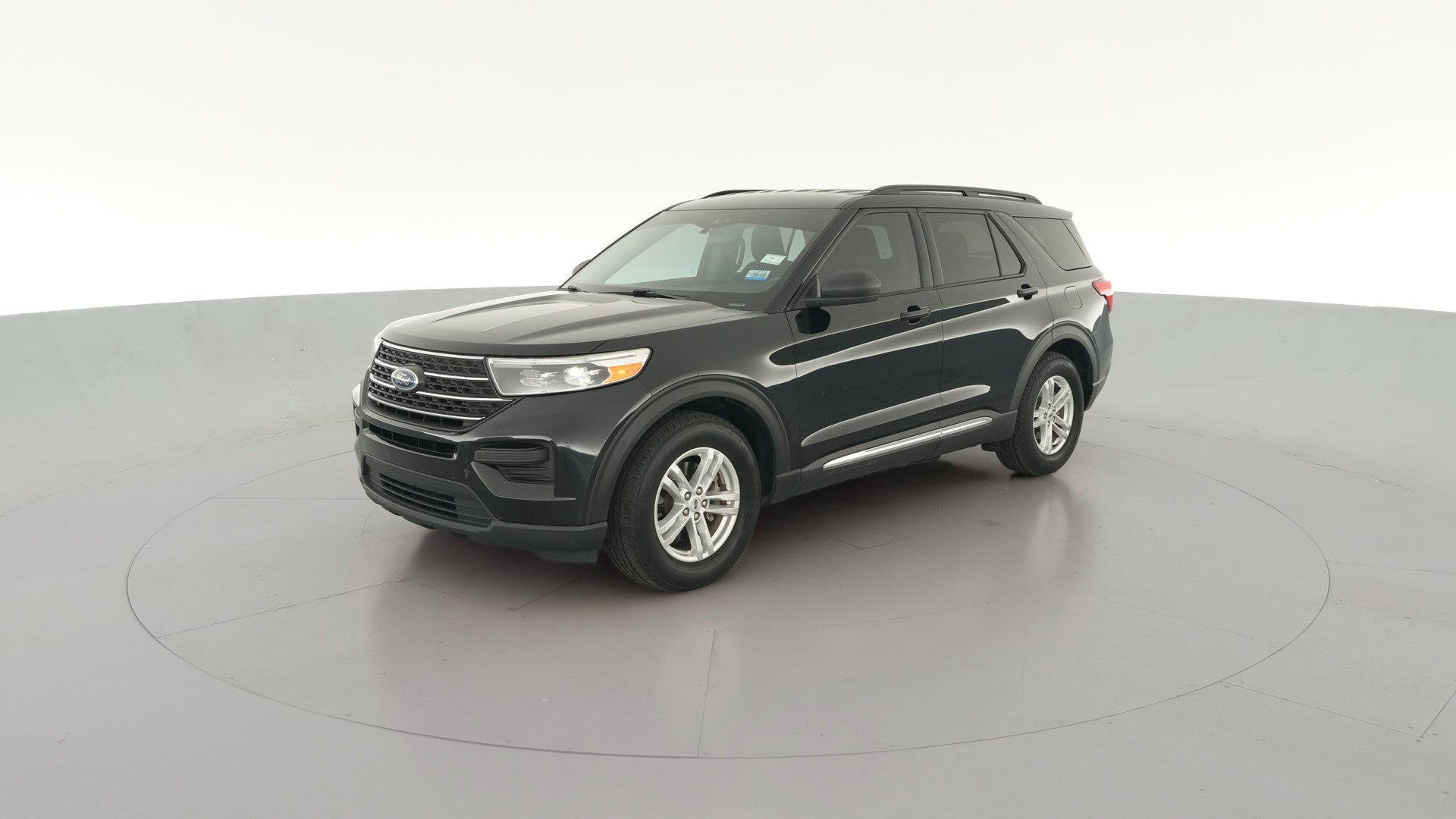 2022 Ford Explorer vehicle photo