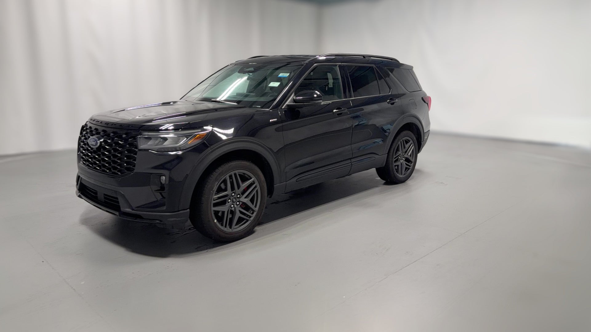 2025 Ford Explorer vehicle photo