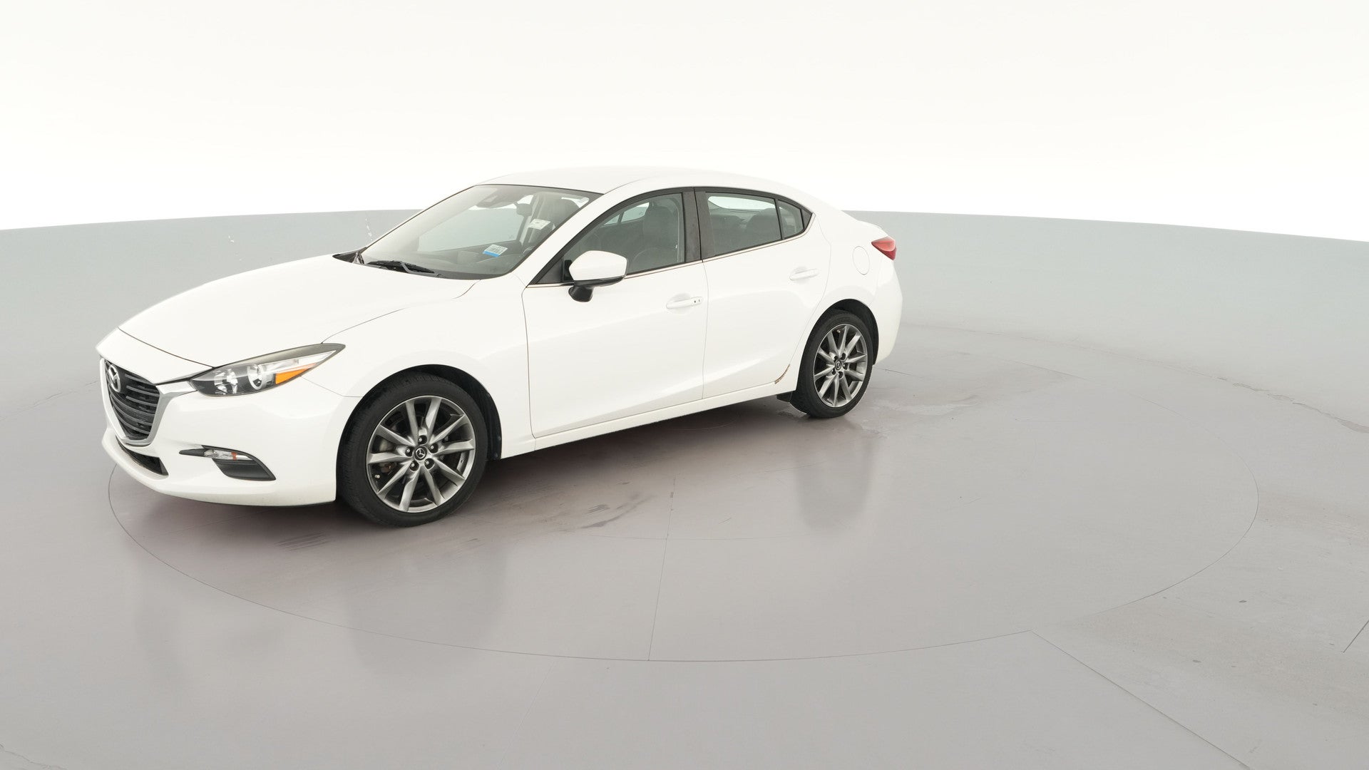 2018 MAZDA MAZDA3 vehicle photo
