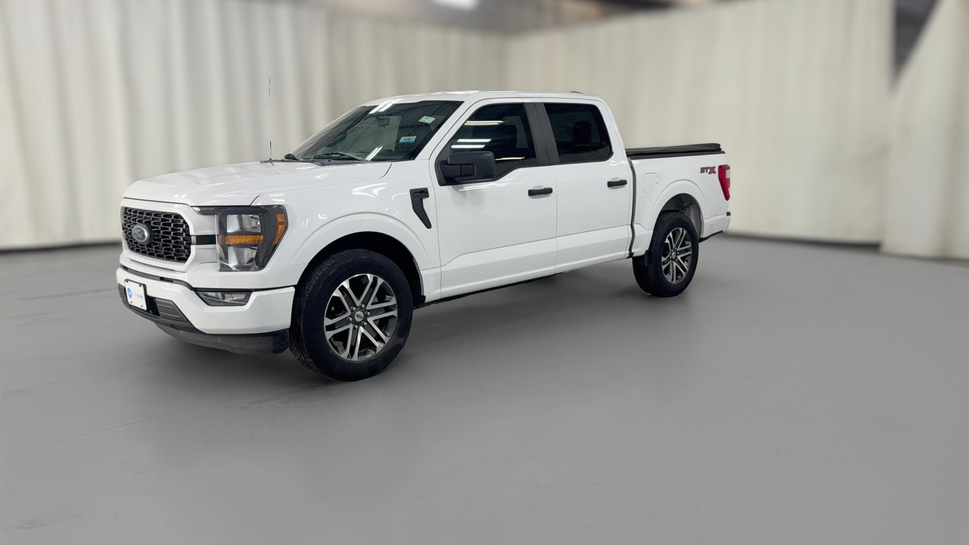 2023 Ford F150 SuperCrew Cab vehicle photo