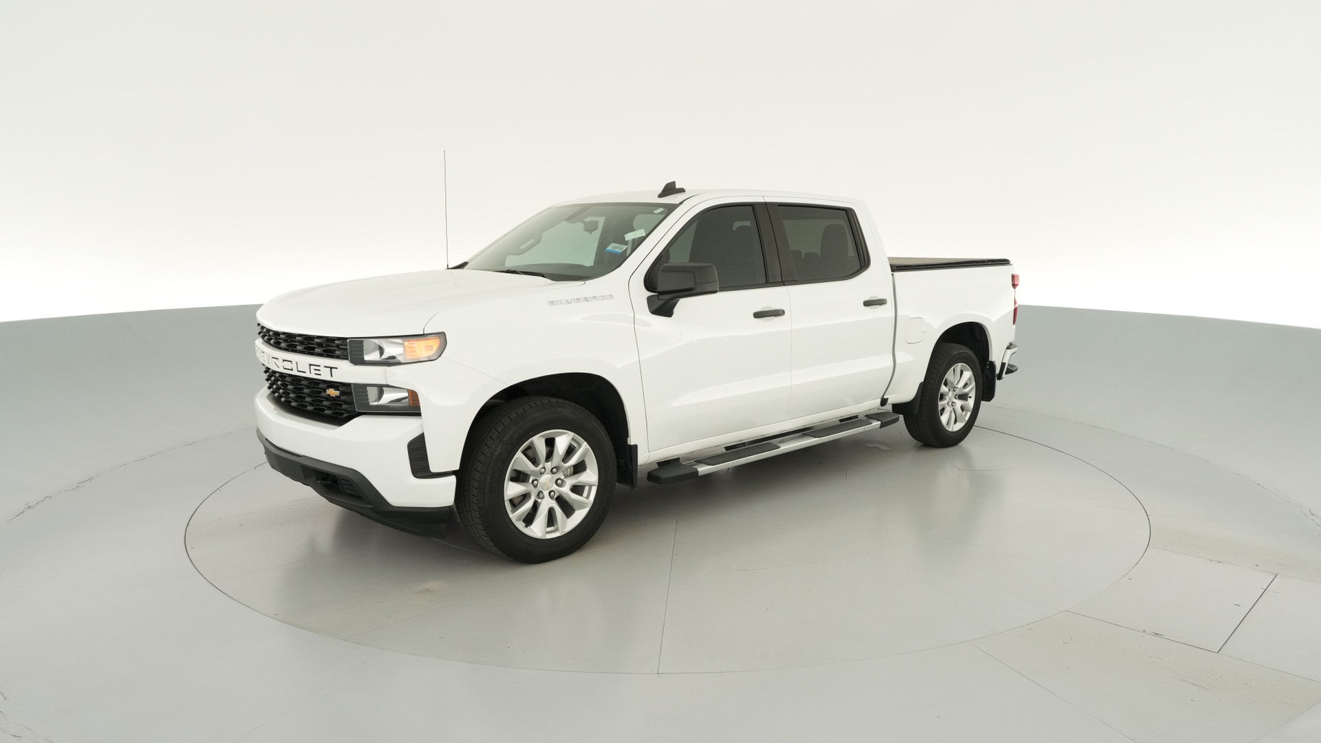 2022 Chevrolet Silverado 1500 Limited Crew Cab vehicle photo