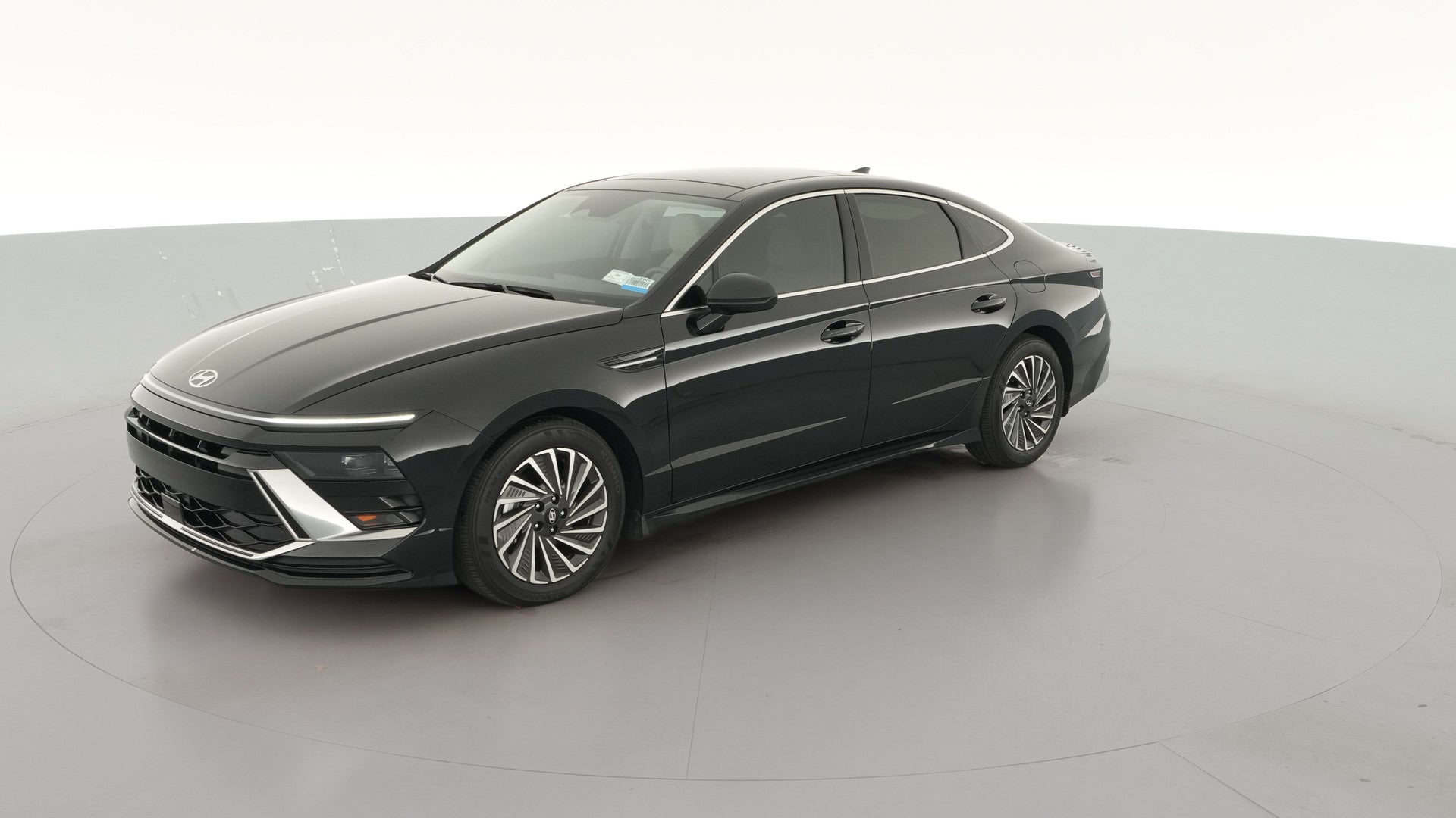 2026 Hyundai Sonata Hybrid vehicle photo
