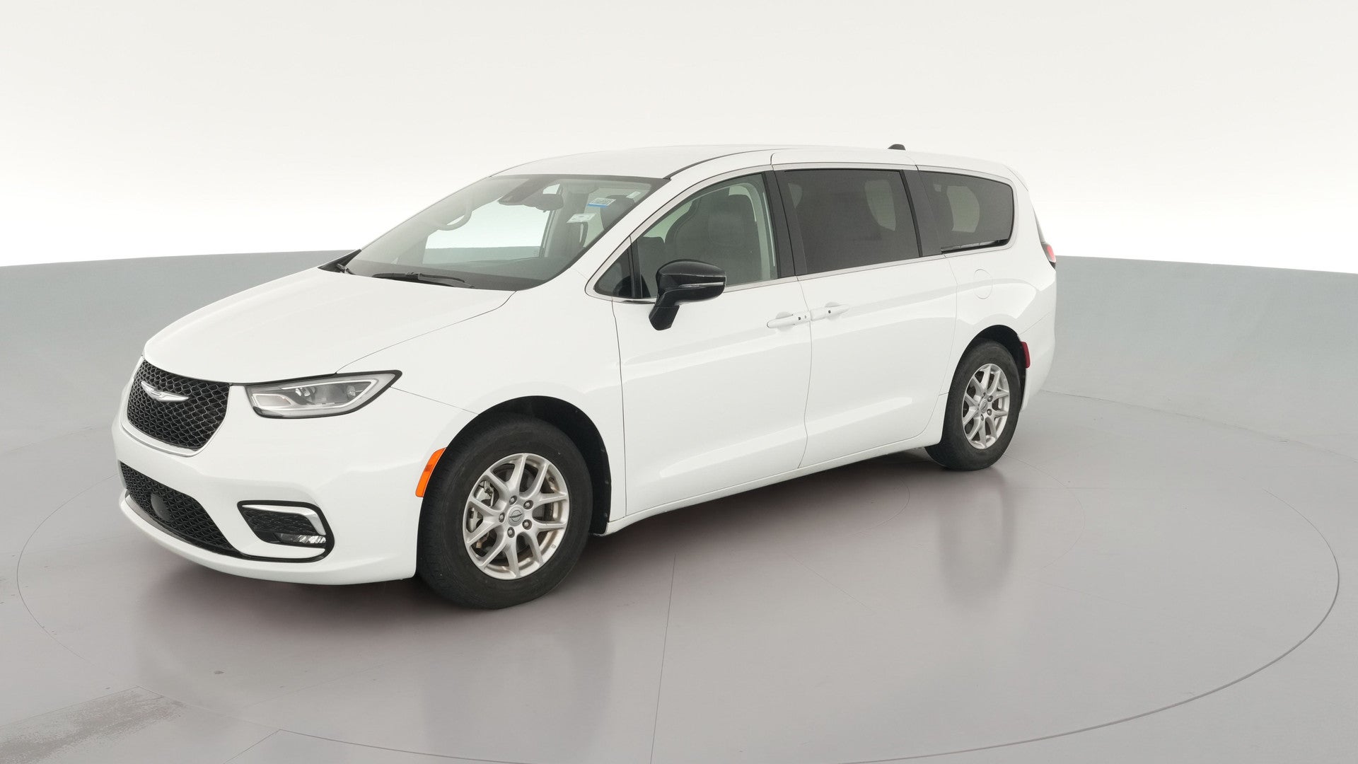 2024 Chrysler Pacifica vehicle photo