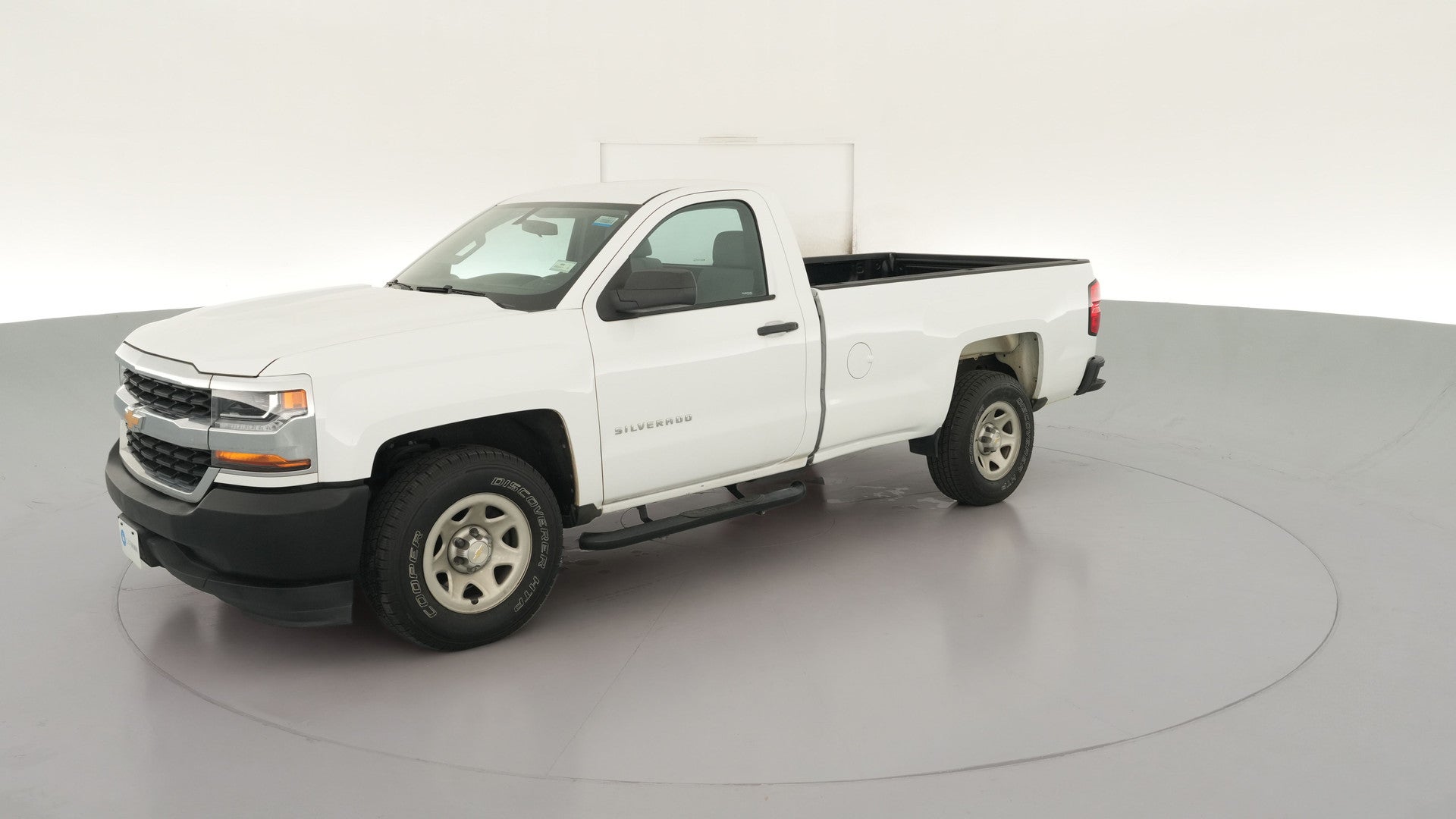 2018 Chevrolet Silverado 1500 Regular Cab vehicle photo
