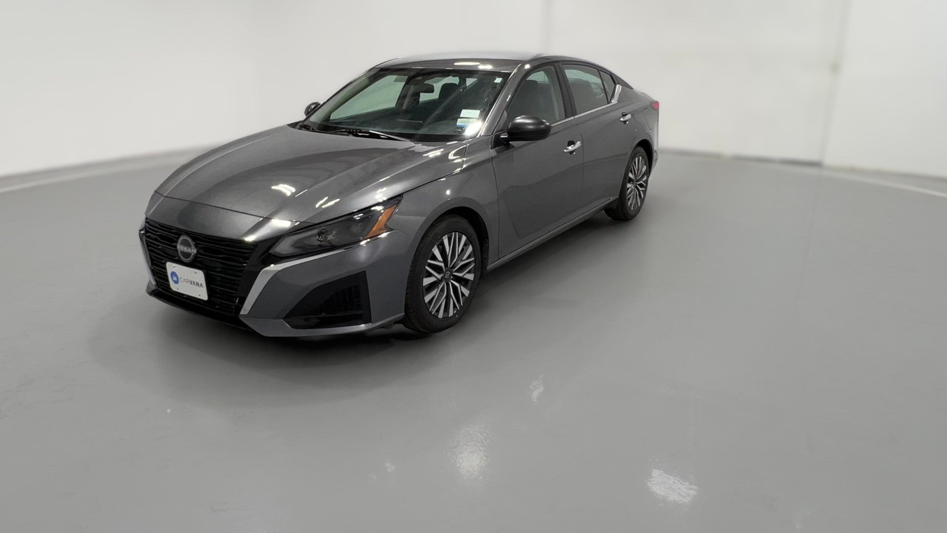 2025 Nissan Altima vehicle photo