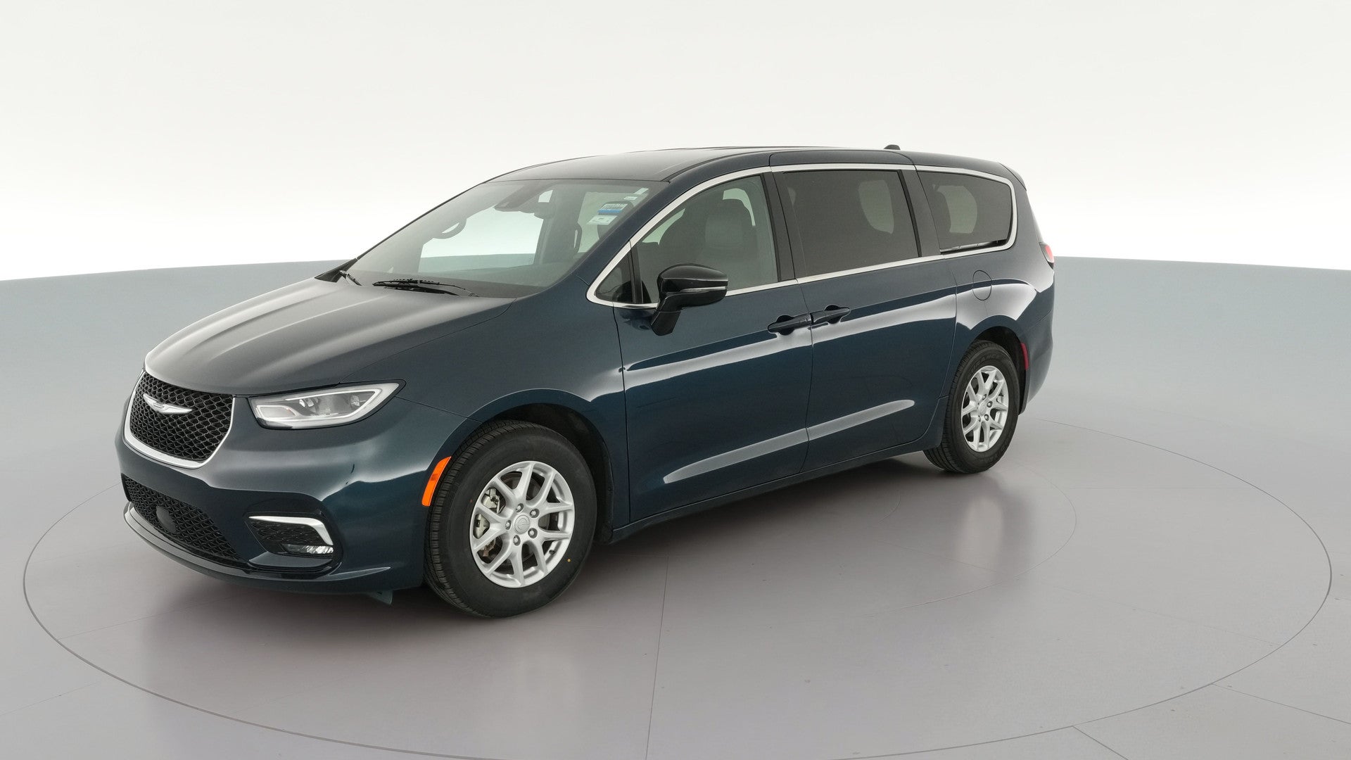 2025 Chrysler Pacifica vehicle photo