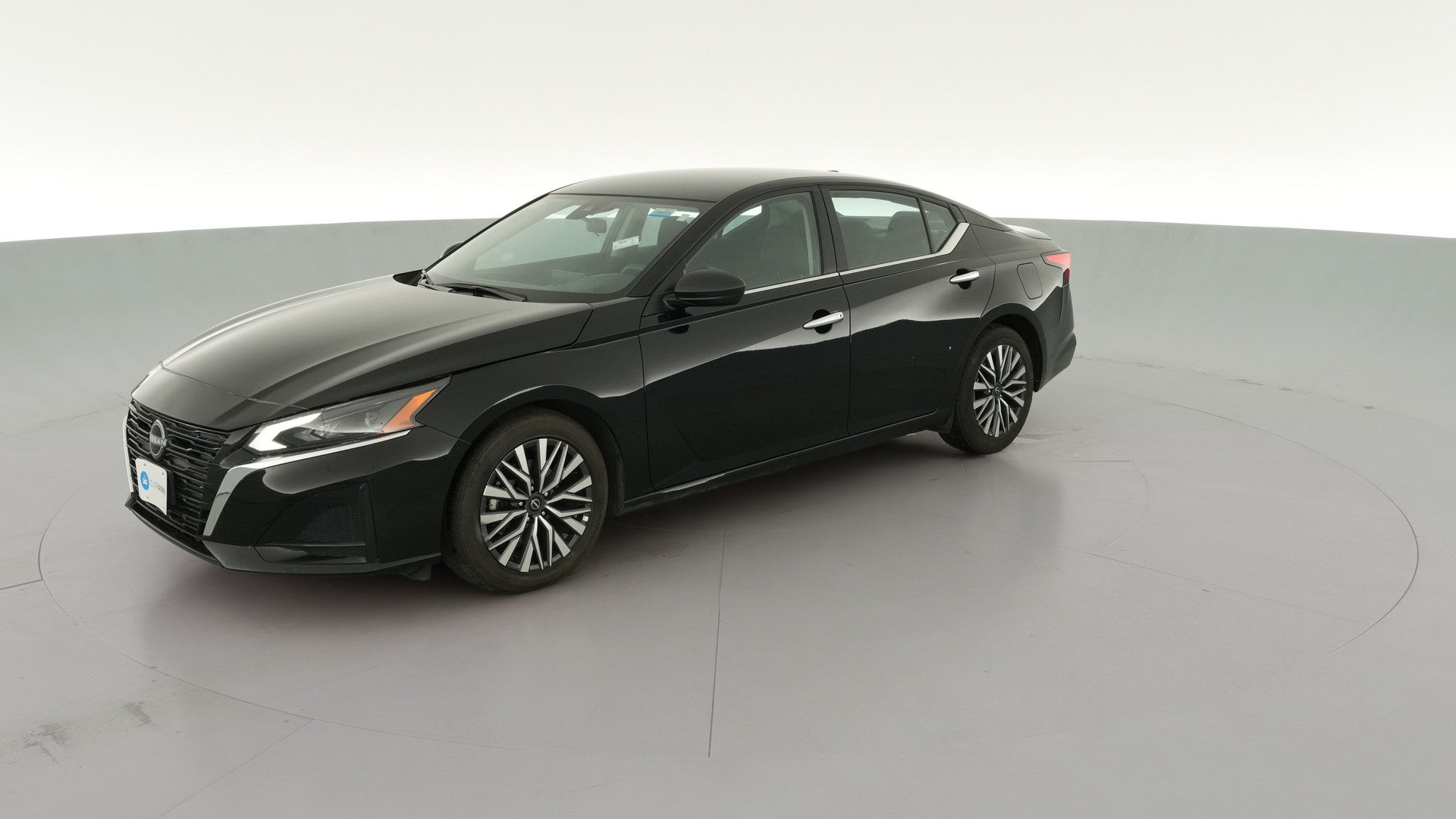 2025 Nissan Altima vehicle photo