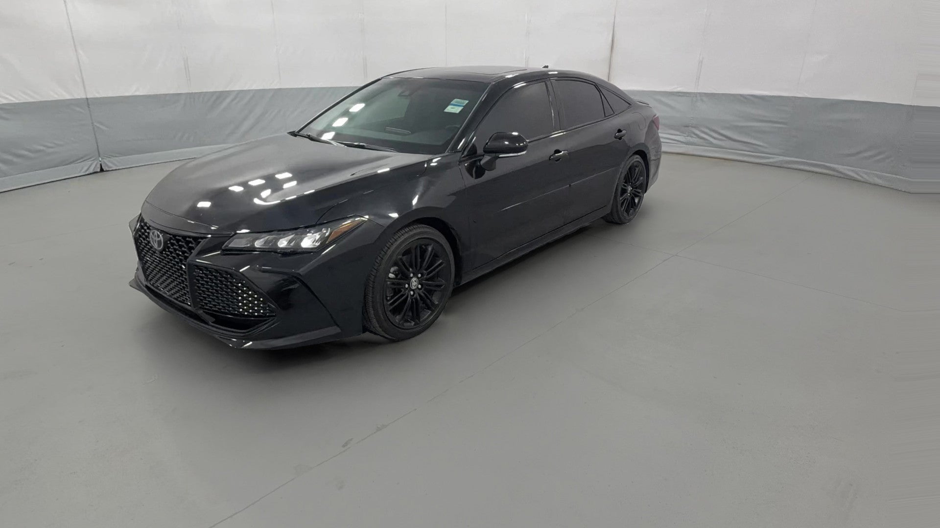 2021 Toyota Avalon vehicle photo