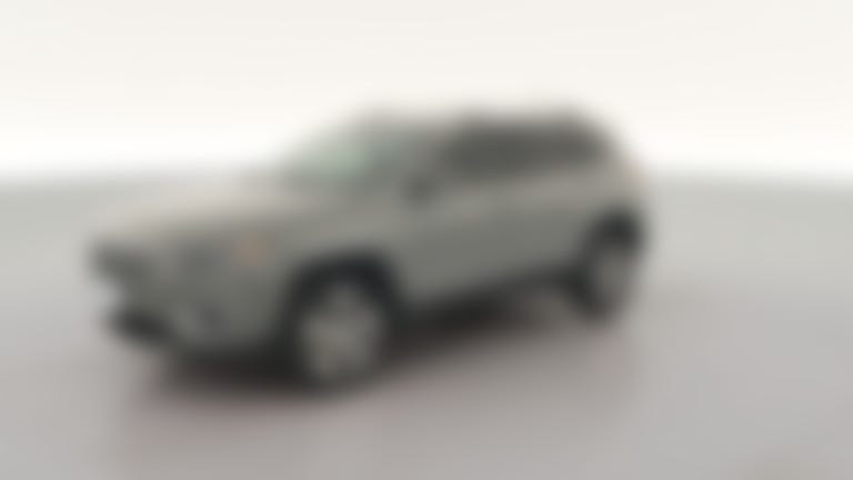 2020 Jeep Cherokee vehicle photo