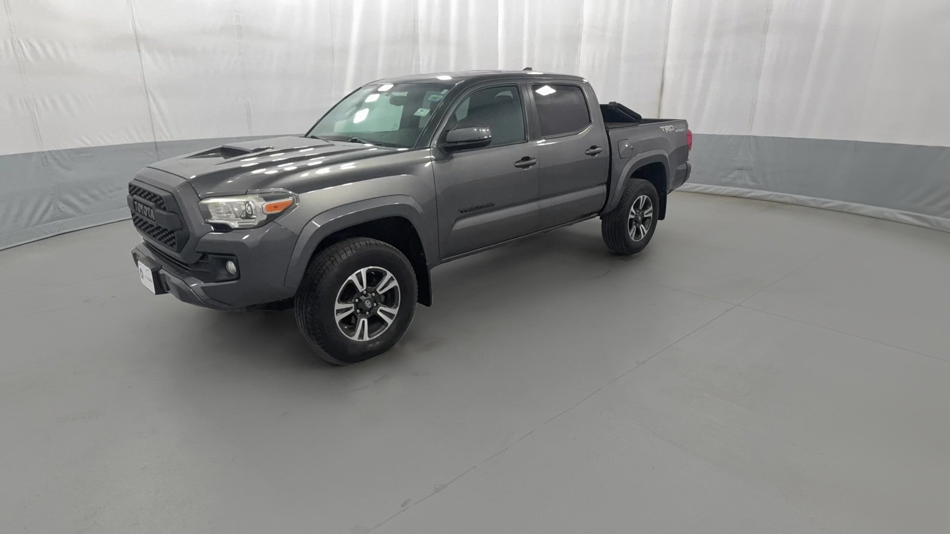 2017 Toyota Tacoma Double Cab vehicle photo