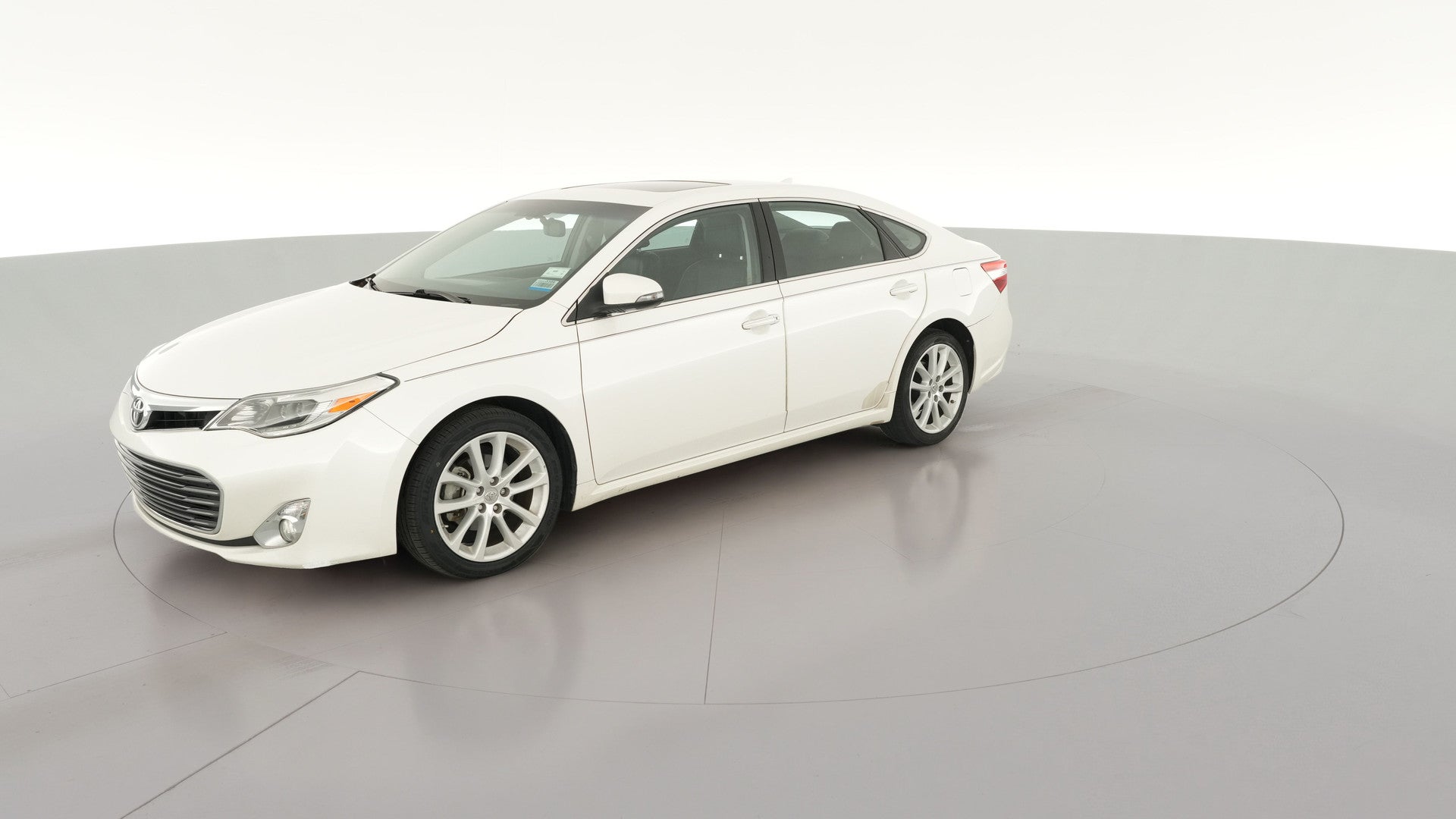 2015 Toyota Avalon vehicle photo