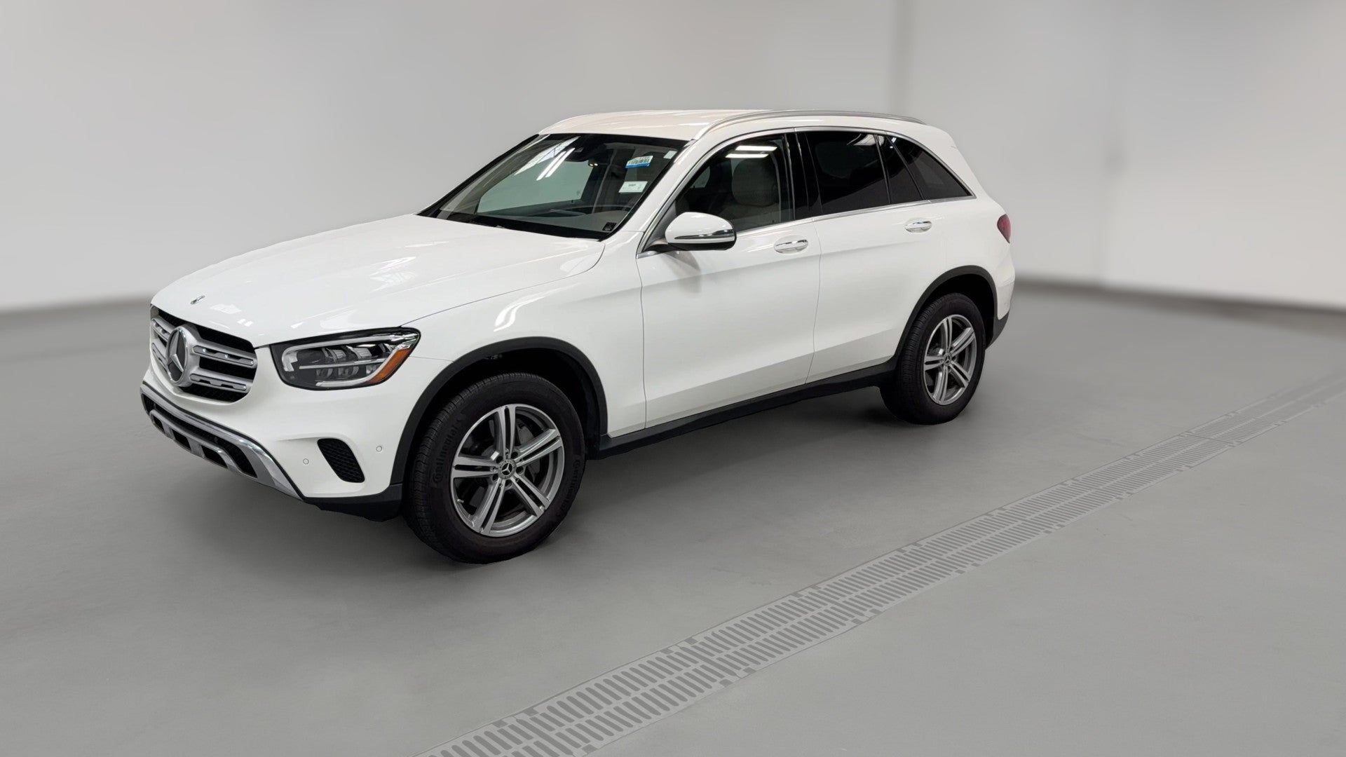 2022 Mercedes-Benz GLC vehicle photo