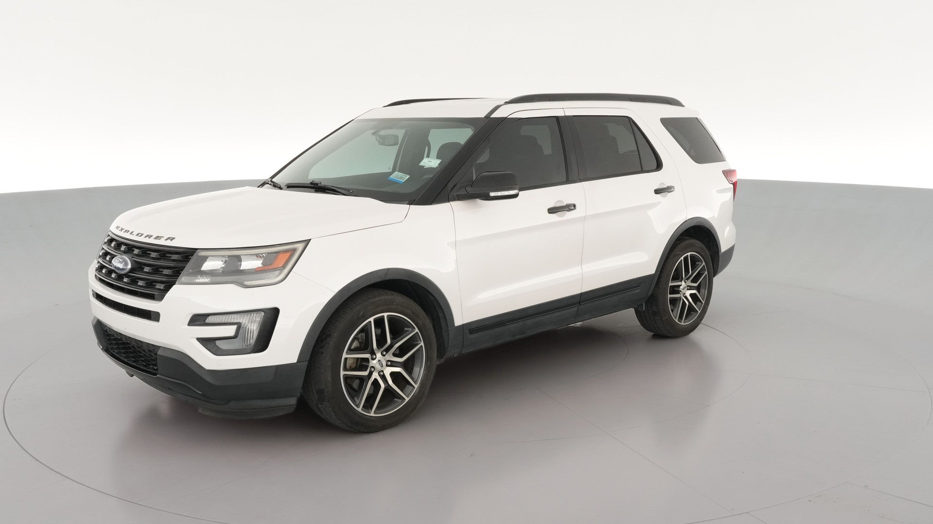 2017 Ford Explorer vehicle photo