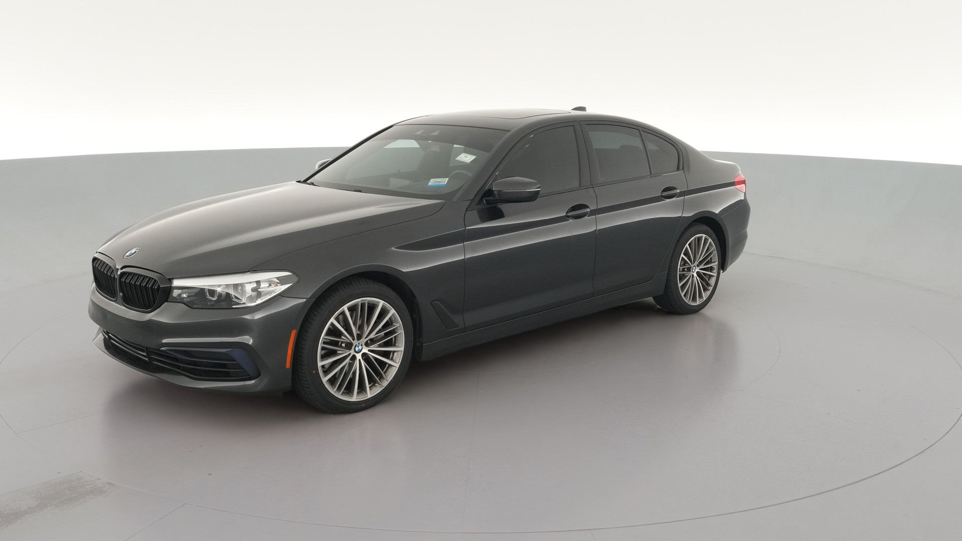 2020 BMW 5 Series vehicle photo