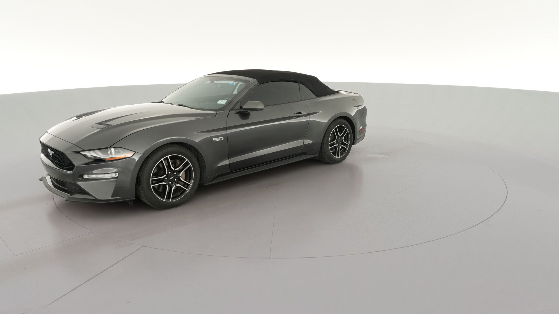 2020 Ford Mustang vehicle photo