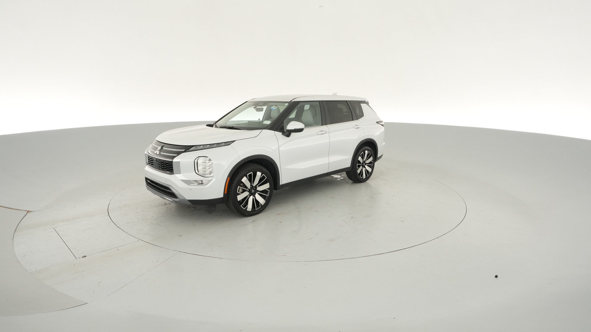 2025 Mitsubishi Outlander vehicle photo