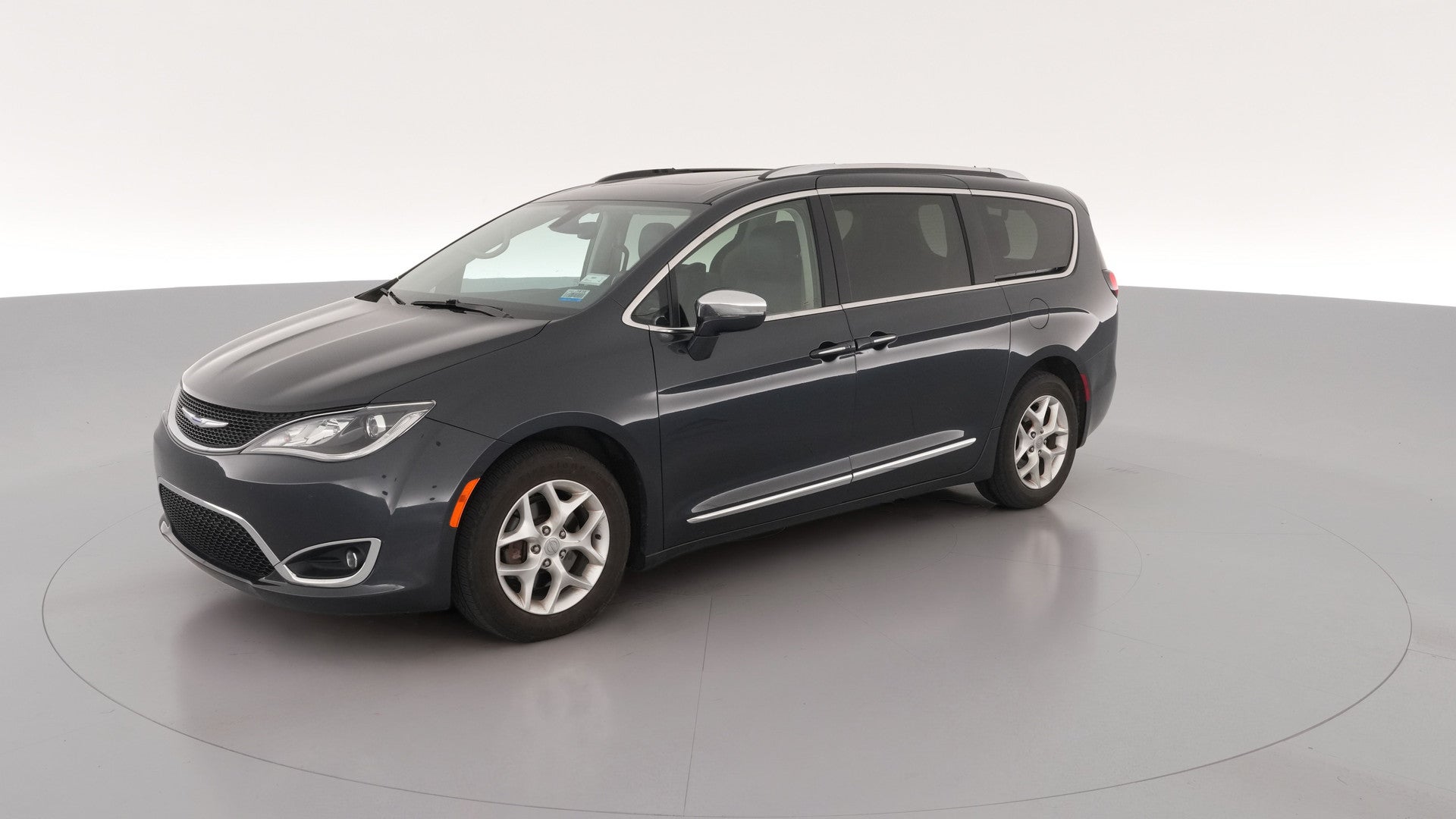 2020 Chrysler Pacifica vehicle photo
