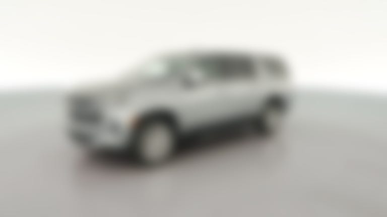 2023 Chevrolet Suburban vehicle photo