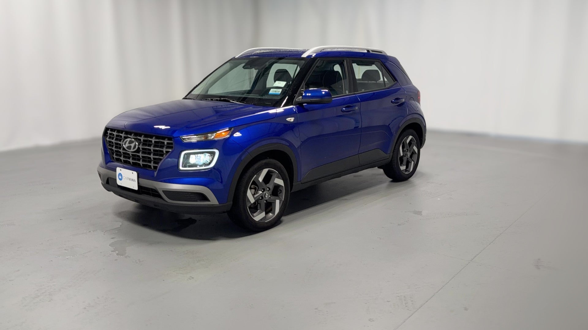2025 Hyundai Venue vehicle photo