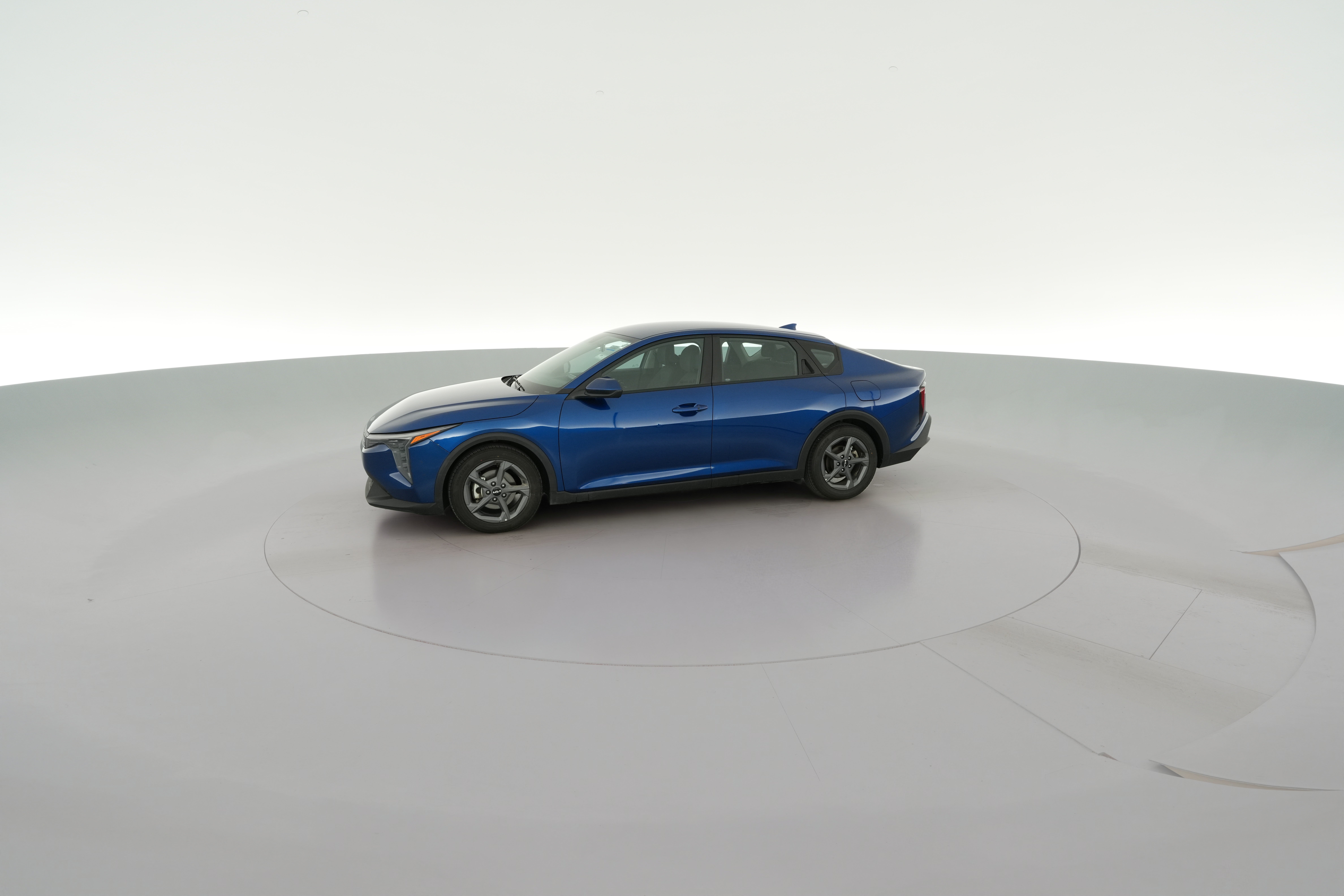 2025 Kia K4 LXS - Photo 25
