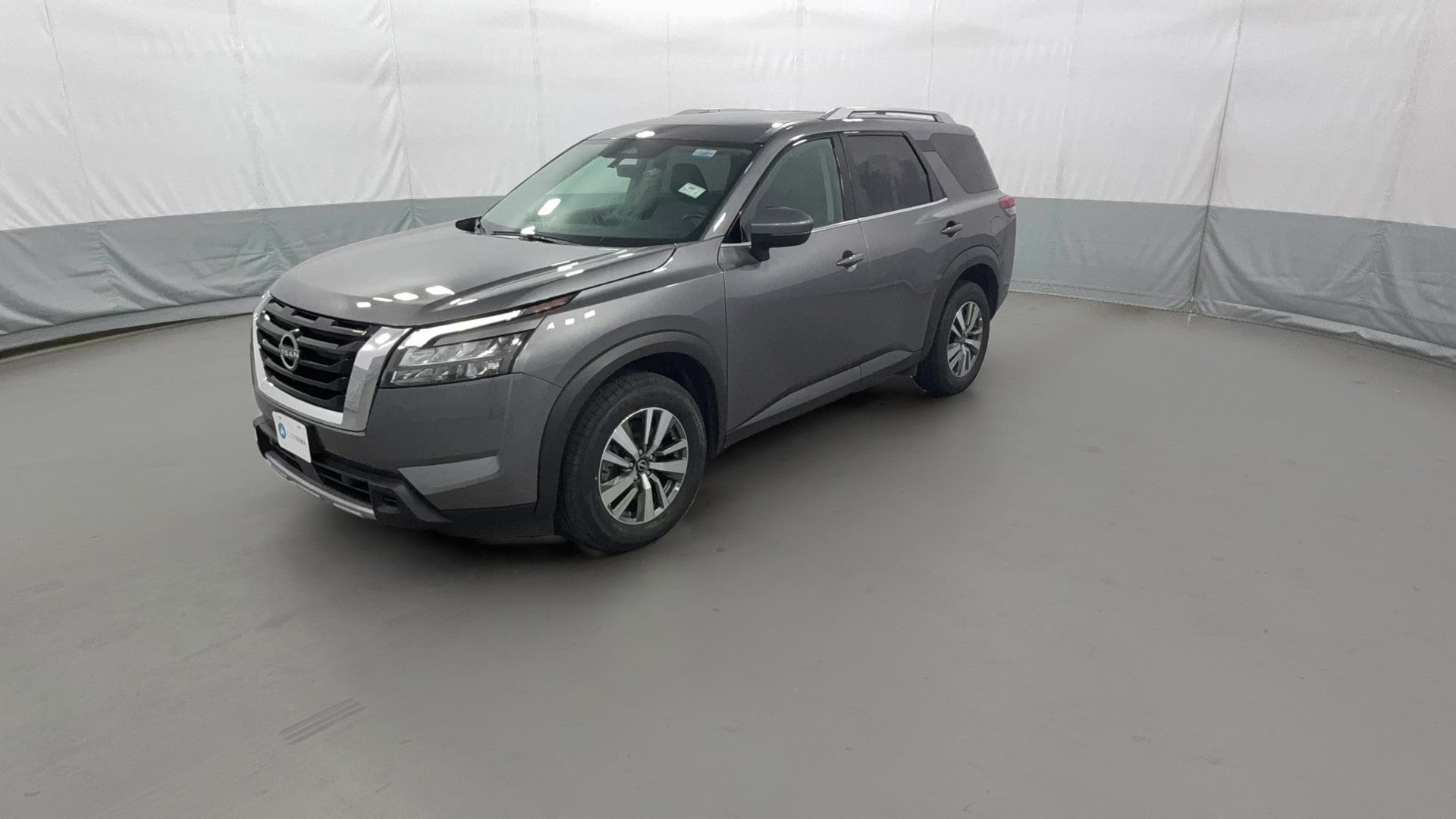 2025 Nissan Pathfinder vehicle photo