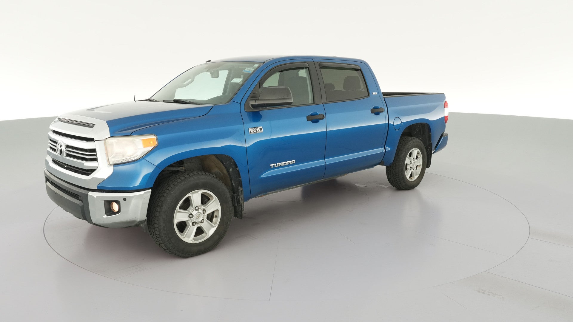 2017 Toyota Tundra CrewMax vehicle photo